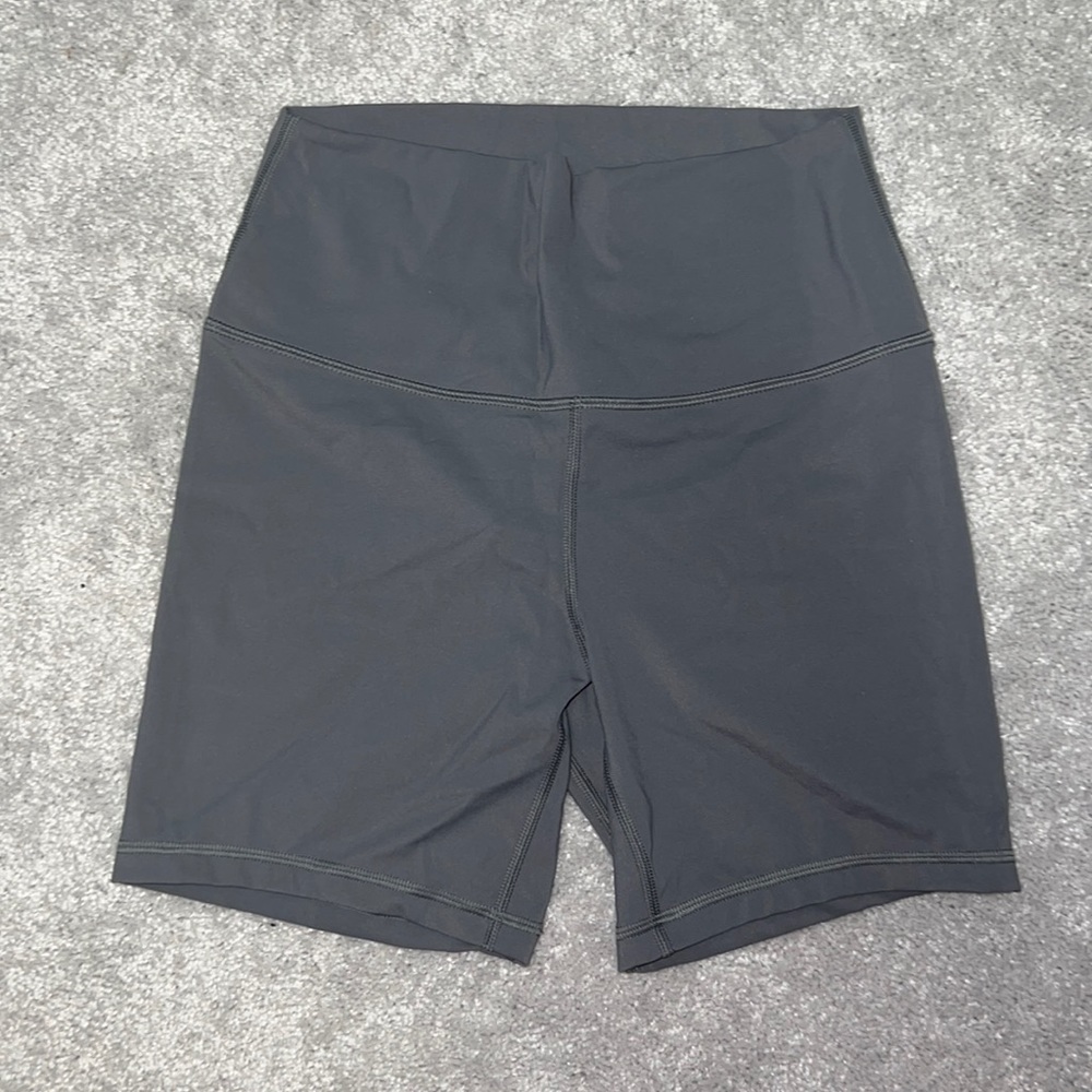 NWT crz yoga shorts